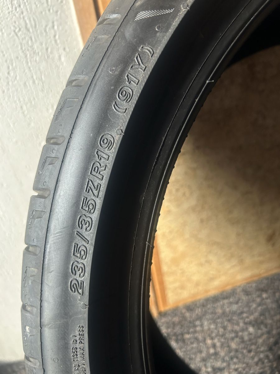 Bridgestone Pneus & Roues: Bridgestone 235 35 19 – D'occasion à ulisbach par efbtr 3