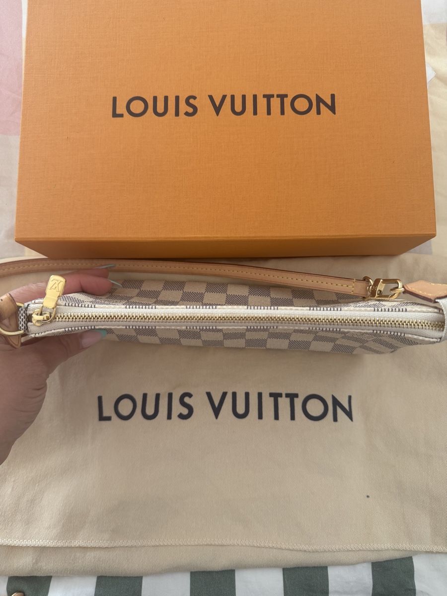 Louis Vuitton Borse da donna: Louis Vuitton Pochette – Nuovo (secondo la descrizione) da Regensdorf venduto da weiningerl 1