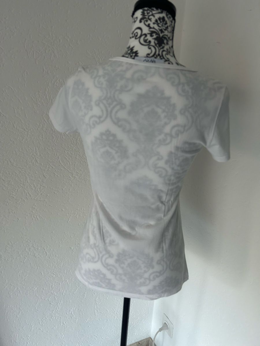 Liu Jo T-shirt: Maglietta Liu Jo taglia M – Usato da Locarno venduto da Matic04 2