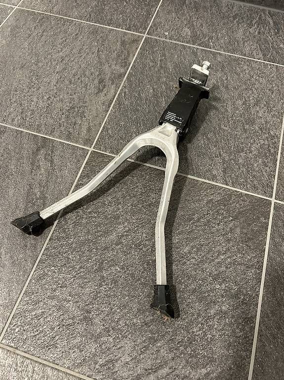 Cavalletti per biciclette: Veloständer – Usato da Reinach BL venduto da sve_d9qj