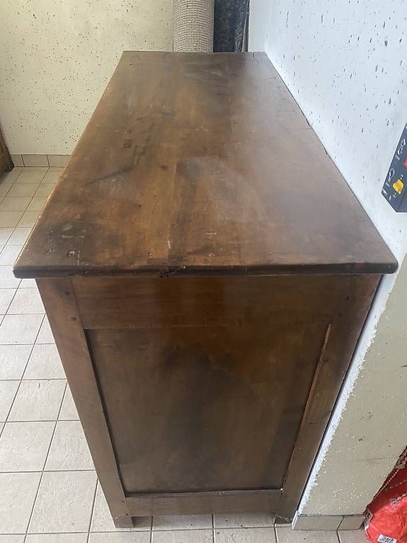Credenze: Buffet en bois massif – Usato da Chêne-Bourg venduto da met_l6p6 2