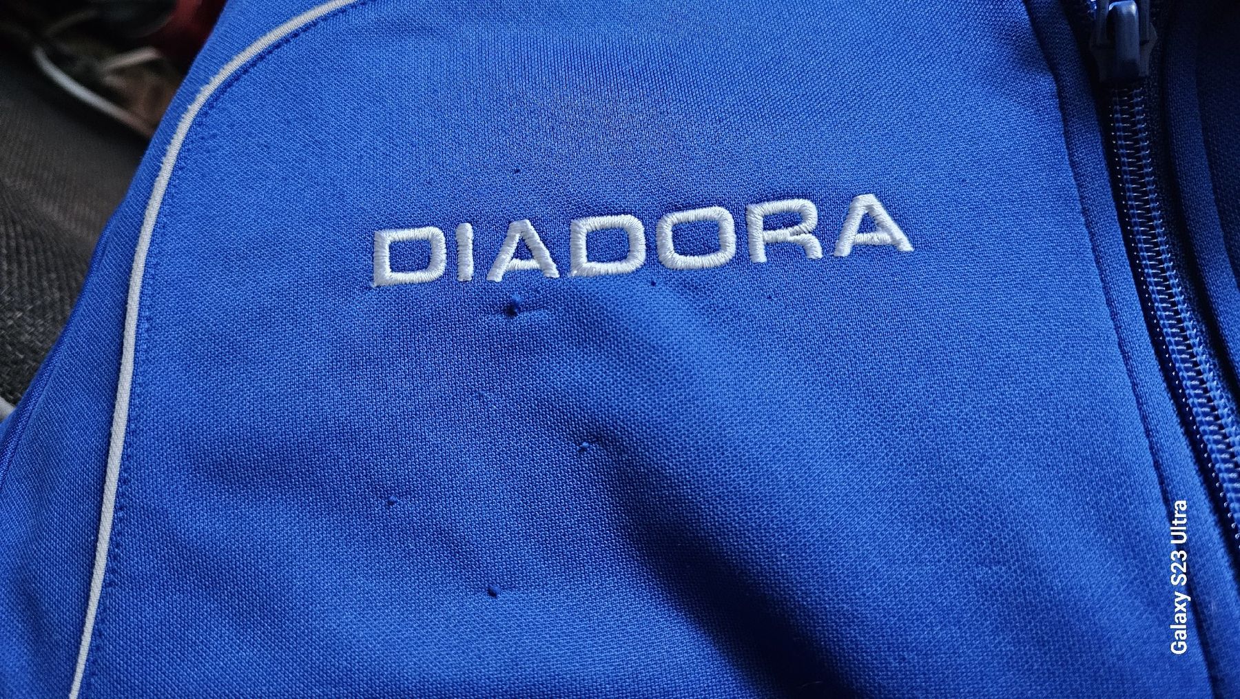 Diadora Pullover & Sweatshirts: Diadora Pullover, blau, Grösse XL, Polyester – Gebraucht aus Oberengstringen von Asteroid56 6