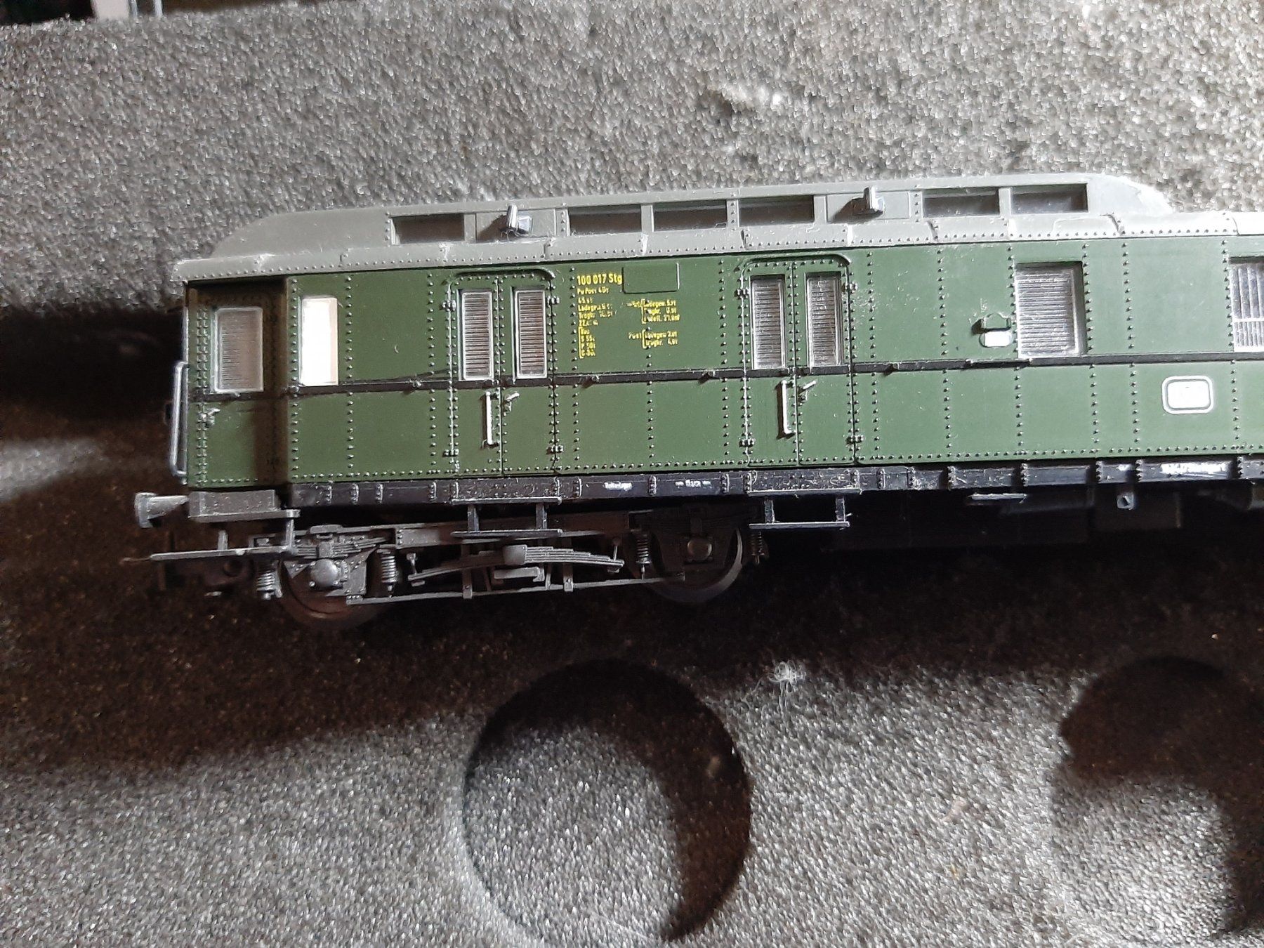 Liliput Modellini di ferrovie: LILIPUT DB 100017 Stg REF.16 – Usato da Avully venduto da RIVALIS