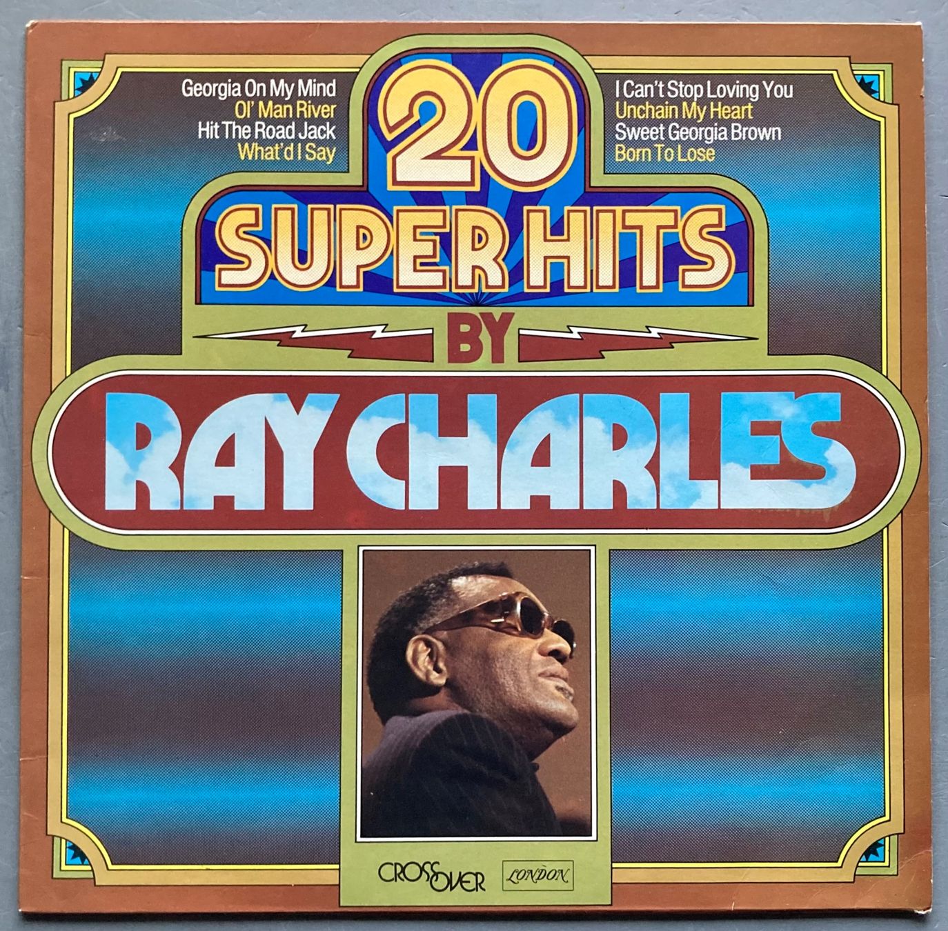 Dischi in vinile: RAY CHARLES - 20 SUPER HITS BY RAY CHARLES – Usato da Poliez-Pittet venduto da Newtown-Records