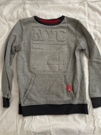 Grauer Jungen-Pullover, Grösse 158/164, Top Zustand