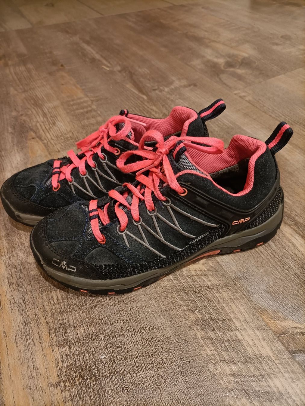 CMP Chaussures garçon: CMP Trekking Schuhe Gr 36 – D'occasion à Egnach par TTLL 3