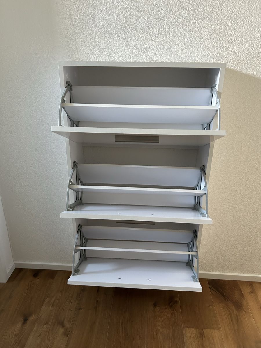Porte manteau: Schuhschrank – D'occasion à Jona par joh_qqw6 2