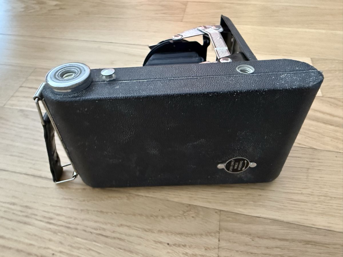 Kodak Fotocamera: Kodak Klappkamera, Balg Kamera Vermutlich Defekt – Difettoso da Goldach venduto da Donpancho 6