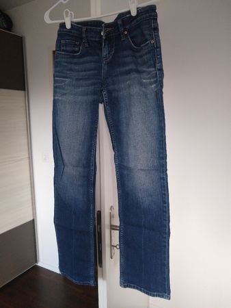 Women's  Banana Republic Classic Straight Jeans, size US 0P