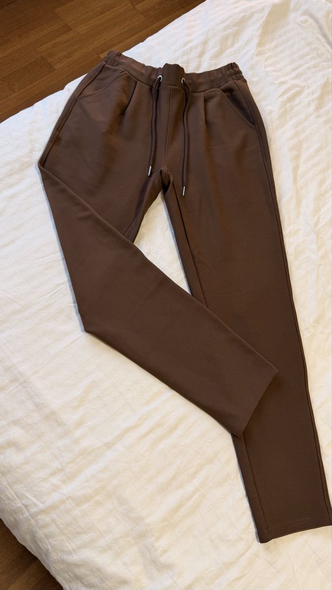 Pantaloni: Damenhose Gr. S / 36 wie neu – Nuovo (secondo la descrizione) da Bonstetten venduto da AngelaF23 2