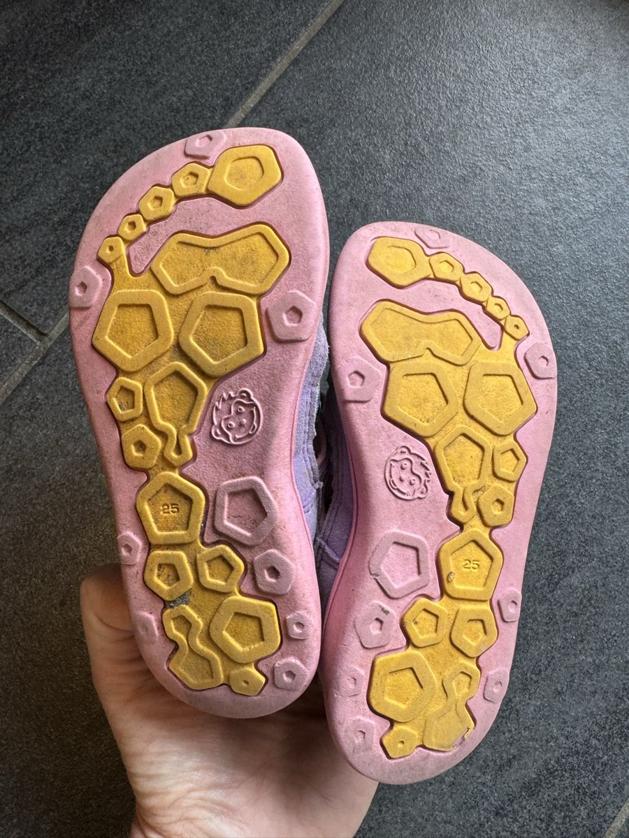 Affenzahn Scarpe per ragazzi: Affenzahn Sandalen 25 – Usato da Kallnach venduto da lea_gdv8 1