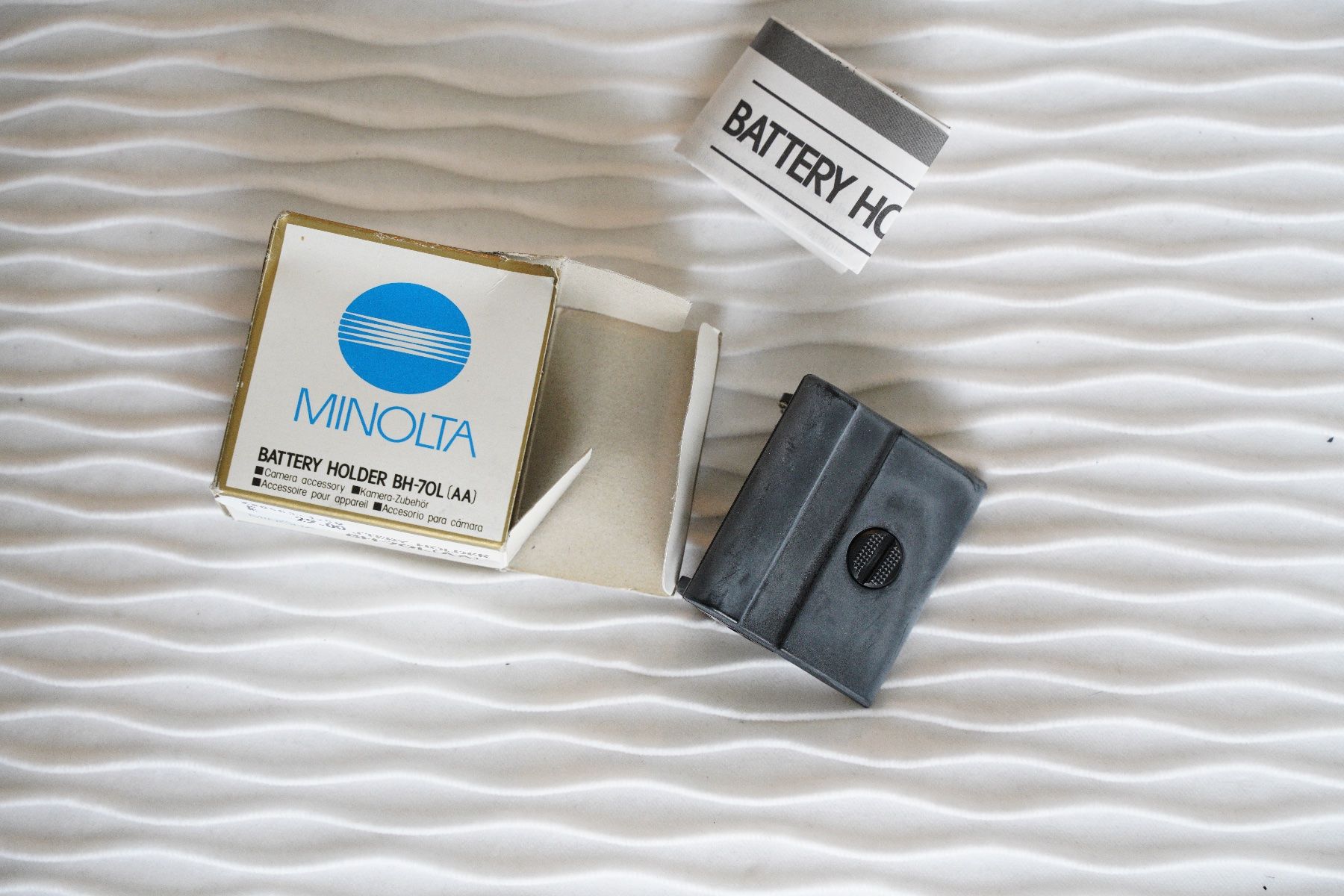 Minolta Fotocamera: Minolta BATTERY HOLDER BH-70L + Originalverpackung – Difettoso da Dagmersellen venduto da sim_zqh8