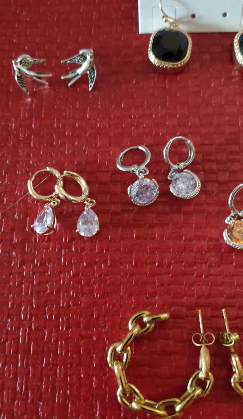 Orecchini pendenti & Orecchini a lobo: Ohrringe Modeschmuck – Usato da Luzern venduto da Luzern_Energy