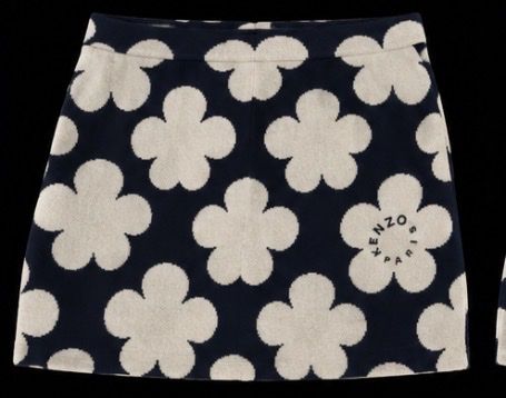 Kenzo Kleiderpakete: Kenzo Pullover und Rock mit Blumenmuster blau beige Grösse S – Gebraucht aus Oberengstringen von genita2279 1