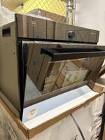 VZUG Combi Steamer ab Ausstellung zu verkaufen.