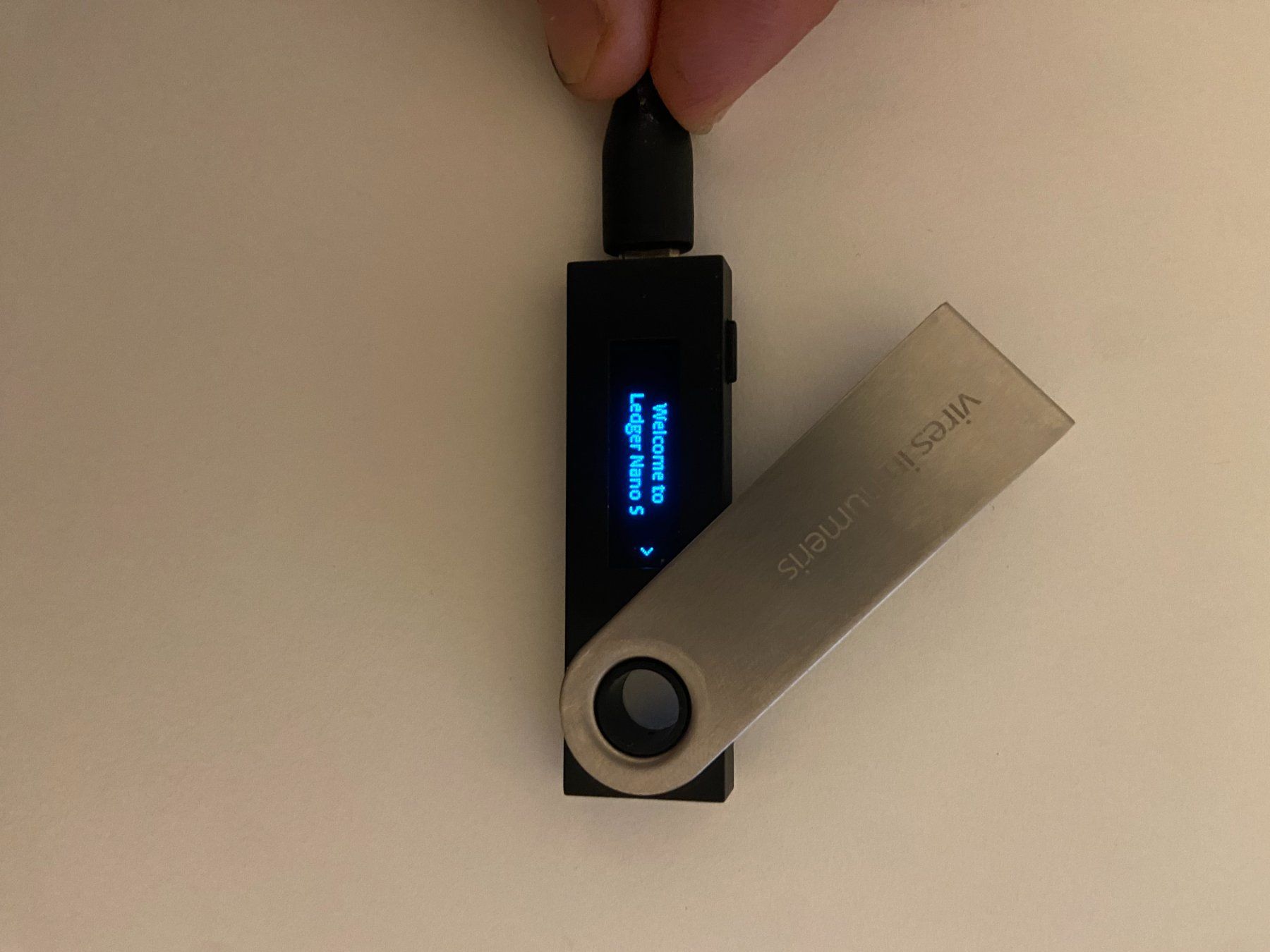 Coin Miner: Ledger Nano S – Usato da Bellinzona venduto da SuisseElectronics 3