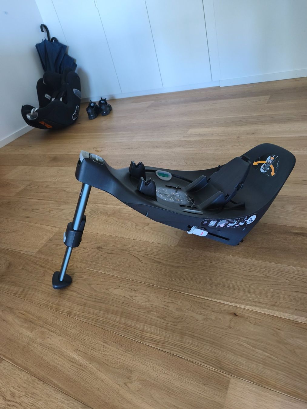 Cybex Auto-Kindersitze: Siège bébé Cybex avec la base isofix Cybex – Gebraucht aus Thônex von hel_y5q6 3