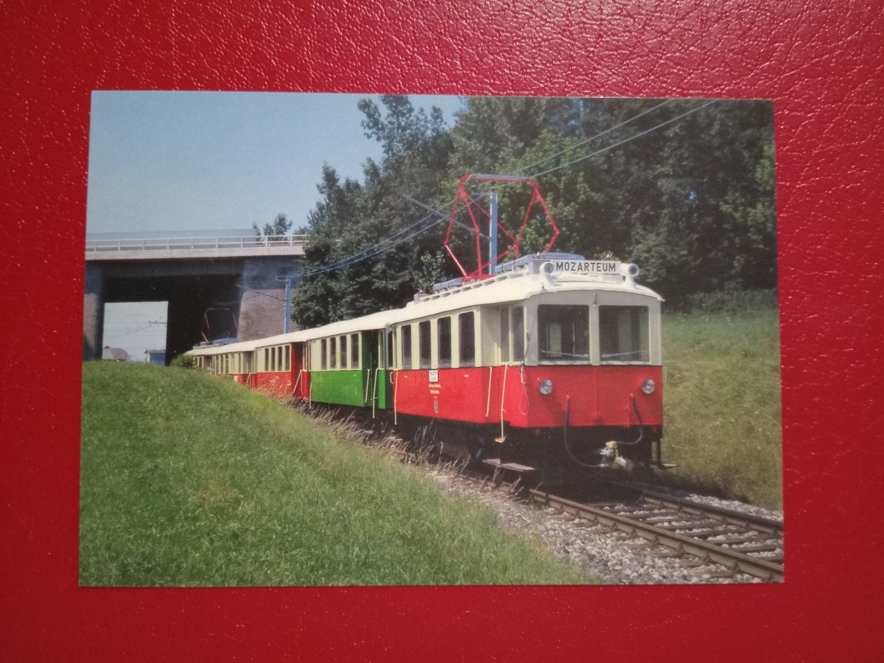 Cartoline postali: AK Bahn Austria Salzburg – Usato da Küttigen venduto da Melisch1000
