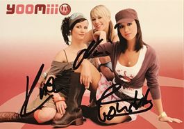 Yoomiii Autogramm signiert Foto 10x15cm
