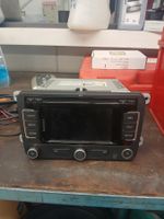 Seat Radio