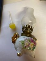 Lampe  en porcelaine vintage shabby chic doré