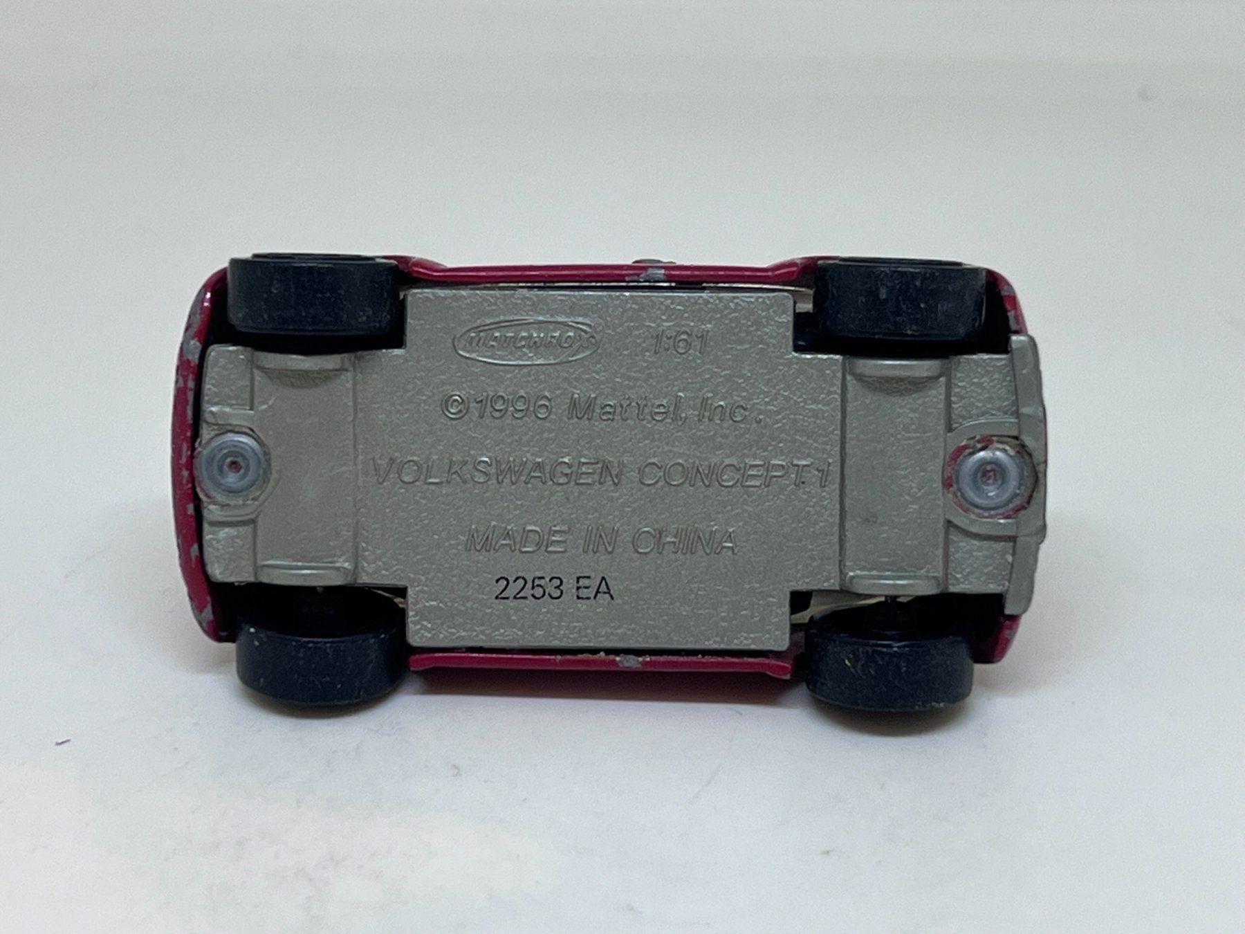 Matchbox Modellini d'auto: Matchbox Volkswagen Concept 1 #792 – Usato da Wildegg venduto da LaaBoutique 3