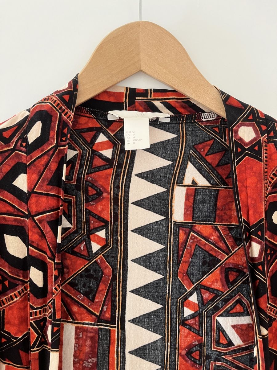 H&M Giacche: Jäckchen mit Mustern – Usato da Allschwil venduto da MaloseS08 2