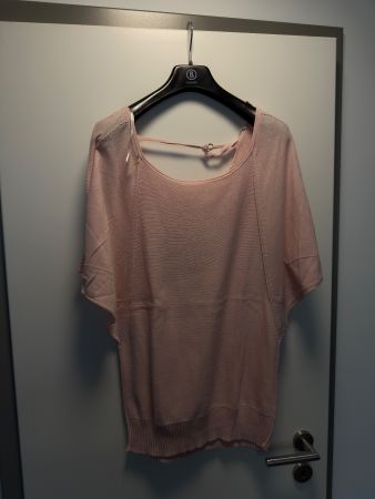 Pull GUESS rose poudré, taille L - Parfait pour l'été!