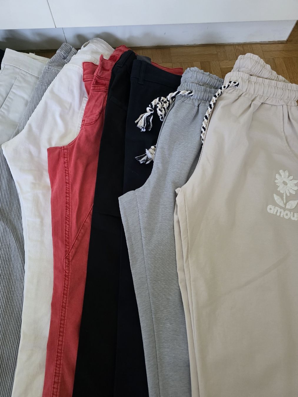Lotti di vestiti: Hosen Kleider Paket – Nuovo (secondo la descrizione) da Rüti ZH venduto da car_gl78 2