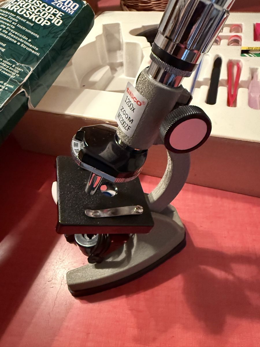 Microscopes: Microscopio 1200x Zoom Mikroskop Set con accessori – D'occasion à Roveredo GR par ang_cc9l 5