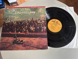 NEIL YOUNG tolle Times fades away LP DAVID CROSBY NASH GRAHA