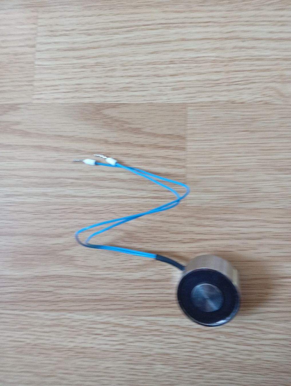 Magnete: Elektromagnete 12 Volt. 11Stk. – Neu und originalverpackt aus Berneck von Schlings 1