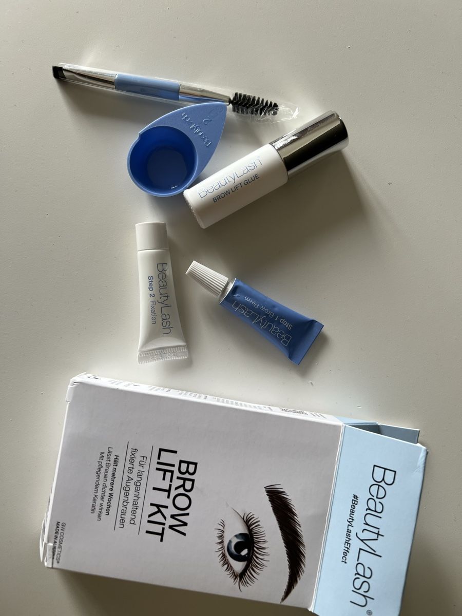 Cura del viso: Brow Lift Set – Usato da Tuggen venduto da Tantas 1