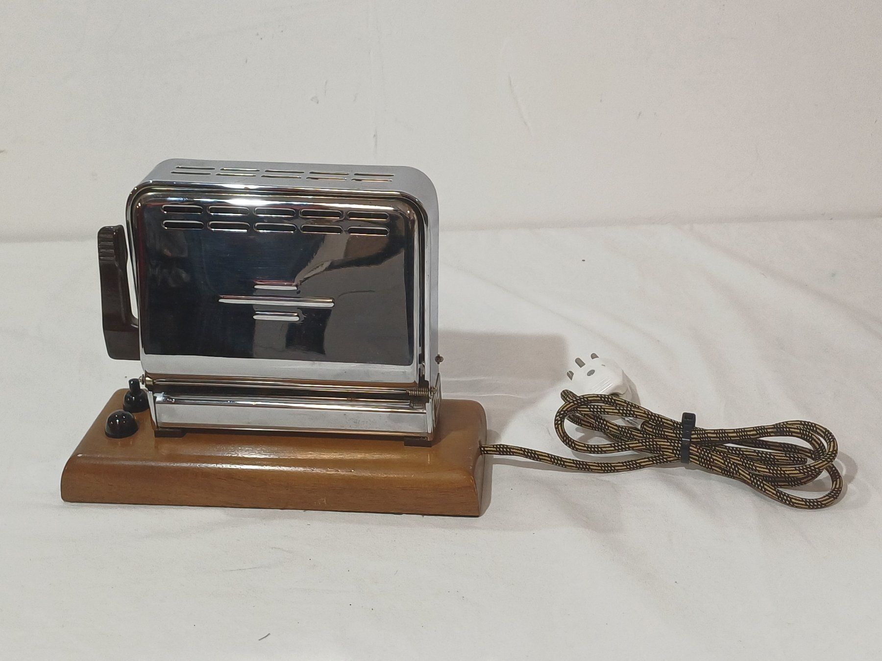 Jura Elettrodomestici da cucina: Jura Toaster Typ 1125H – Usato da Luzern venduto da IG_Arbeit 1