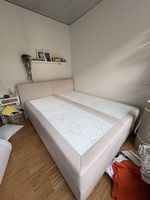 Beiges Boxspringbett 160/180x200 mit Stauraum (ausziehbar)