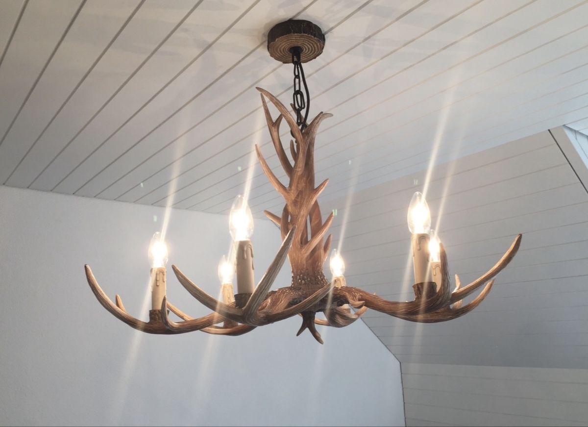 Lampadari & plafoniere: Deckenleuchte Kronleuchter Hirschgeweih-Optik 6-Flammih – Usato da Gümligen venduto da Luca333 1