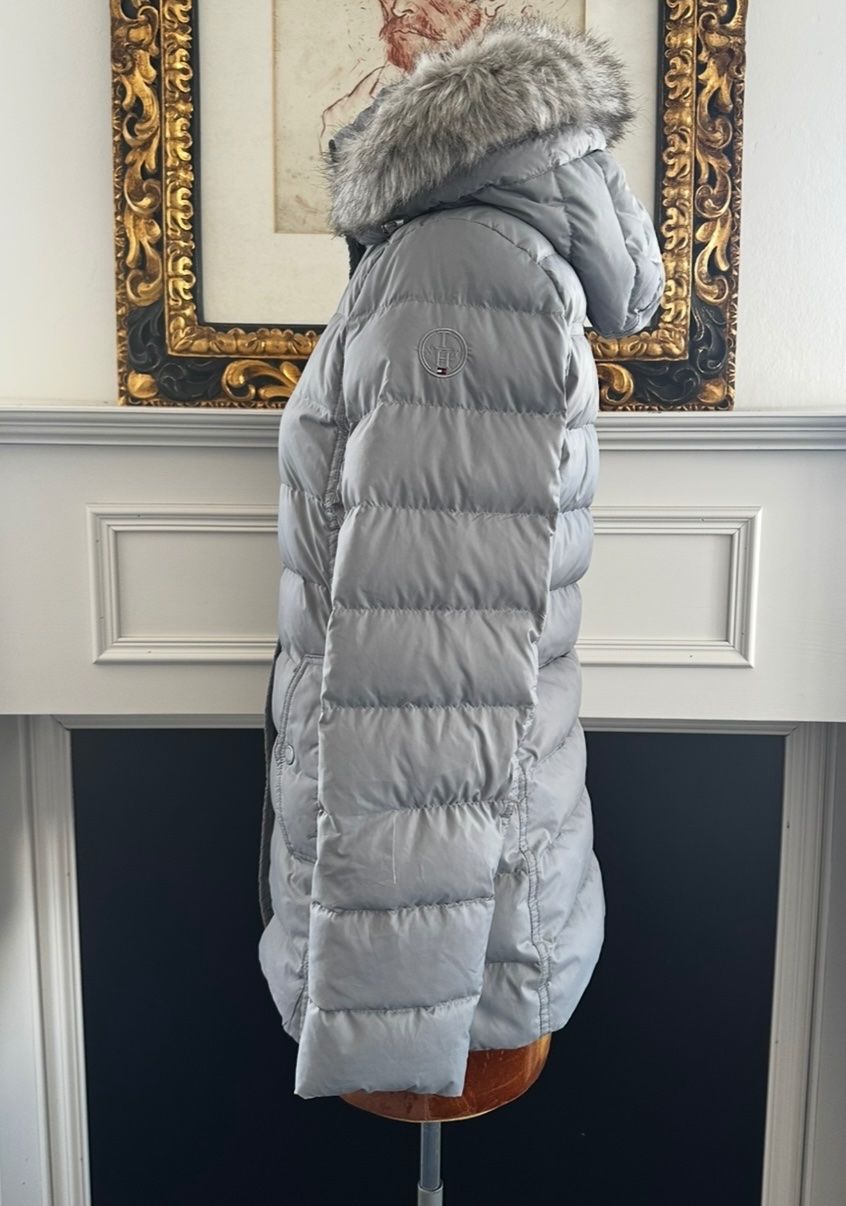 Tommy Hilfiger Giacche: Tommy Hilfiger Daunenjacke Damen S – Usato da Liestal venduto da Ballybs 1