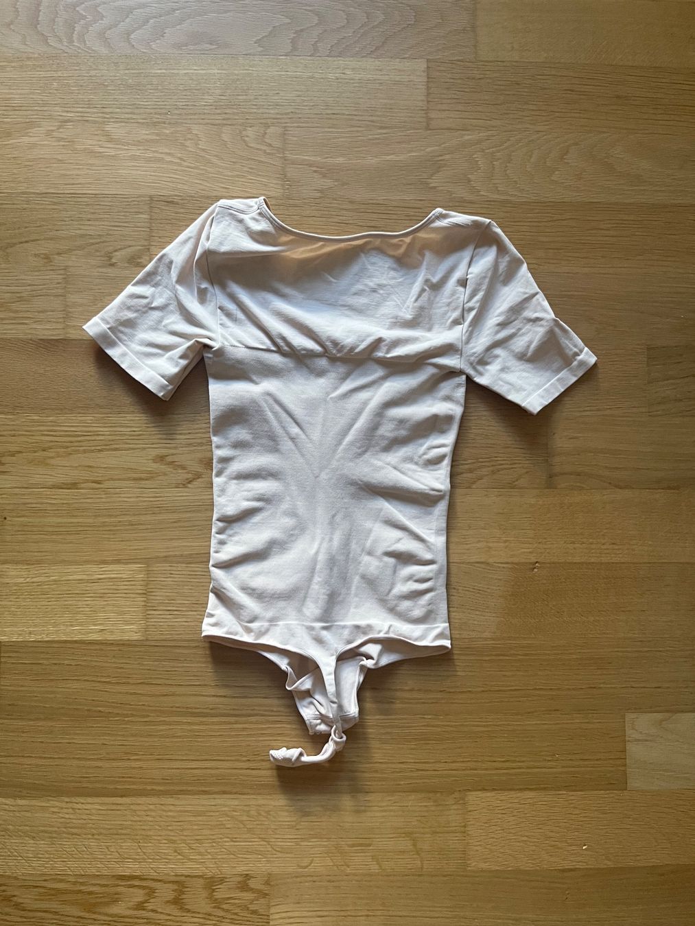 Top: Shaping-Body Creamy Fabrics (cfab) – Nuovo (secondo la descrizione) da Bern venduto da noe_dv8j 1