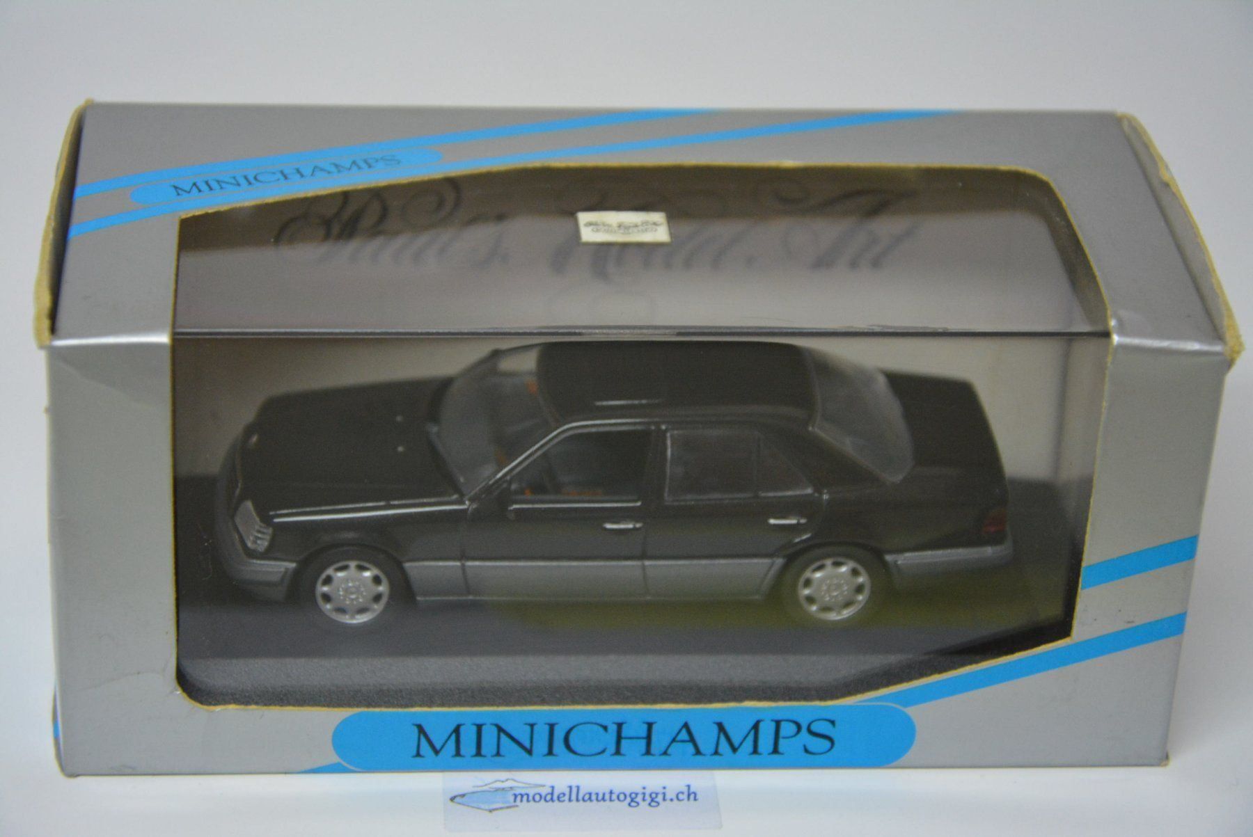 Mercedes-Benz Modellautos: Mercedes-Benz E-Class W124 1993 , 1:43 – Neu und originalverpackt aus Goldach von Feivel9