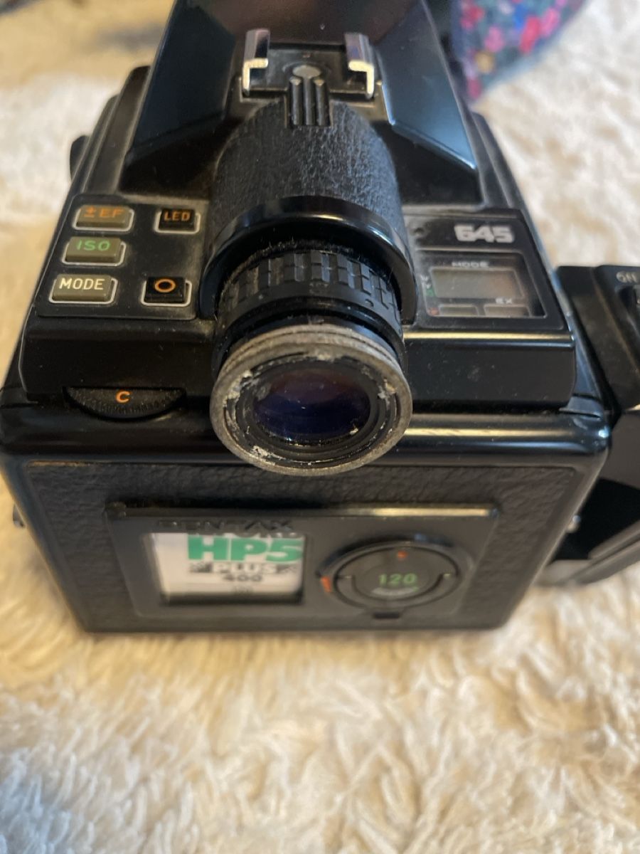 Pentax Kamera: Pentax 645 Mittelformatkamera mit Objektiv - Defekt – Gebraucht aus Windisch von LizaSimpson 5