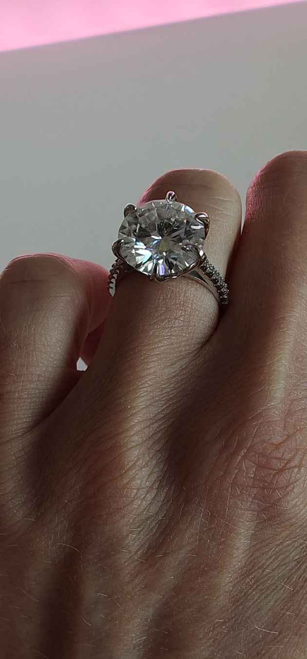 Anelli: 5ct Moissanite Ring – Nuovo (secondo la descrizione) da Meilen venduto da Aphrodite87 4