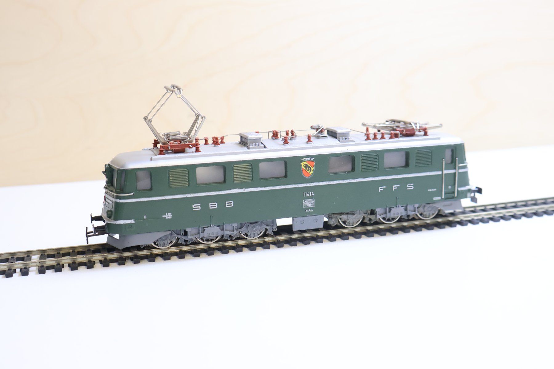Märklin Trains électriques: Märklin SBB Ae 6/6 E-Lok "Bern" - 3050 - H0 – D'occasion à Winterthur par Monstera 5