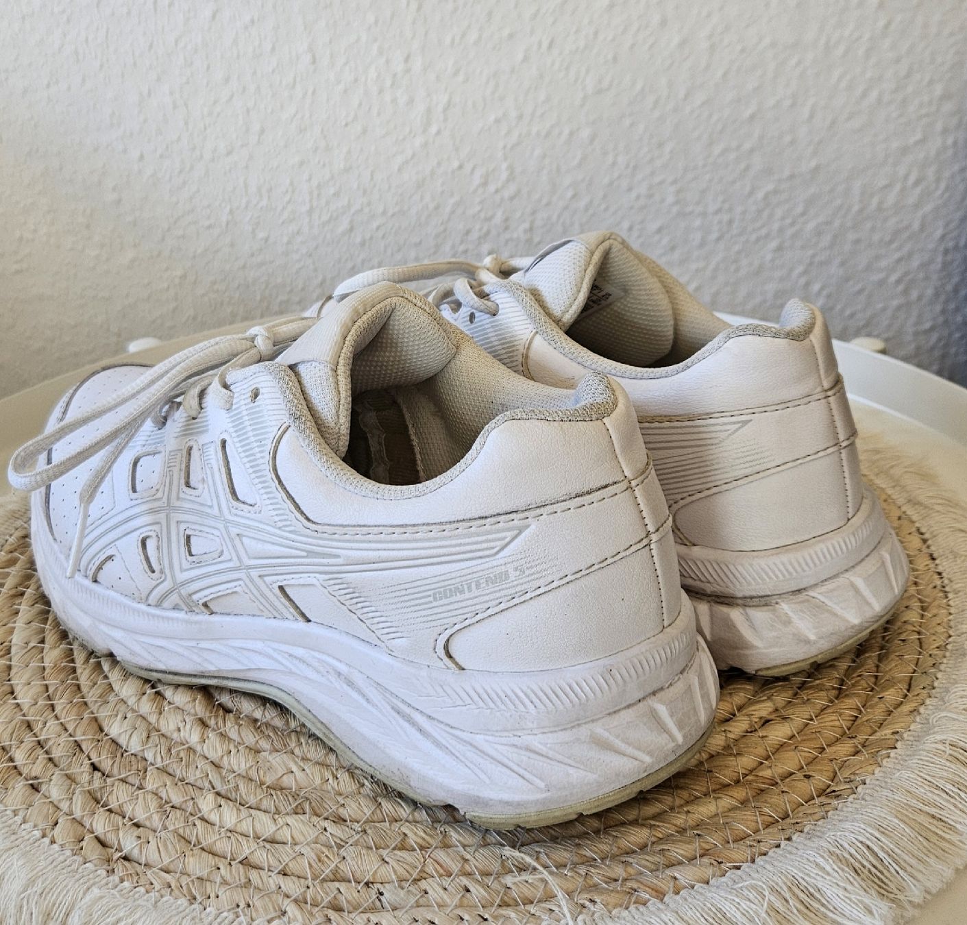 Asics Chaussures hommes: Baskets asics contend 5 comme neuves – Neuf (Voir description) à Nyon par nay_y72c 1
