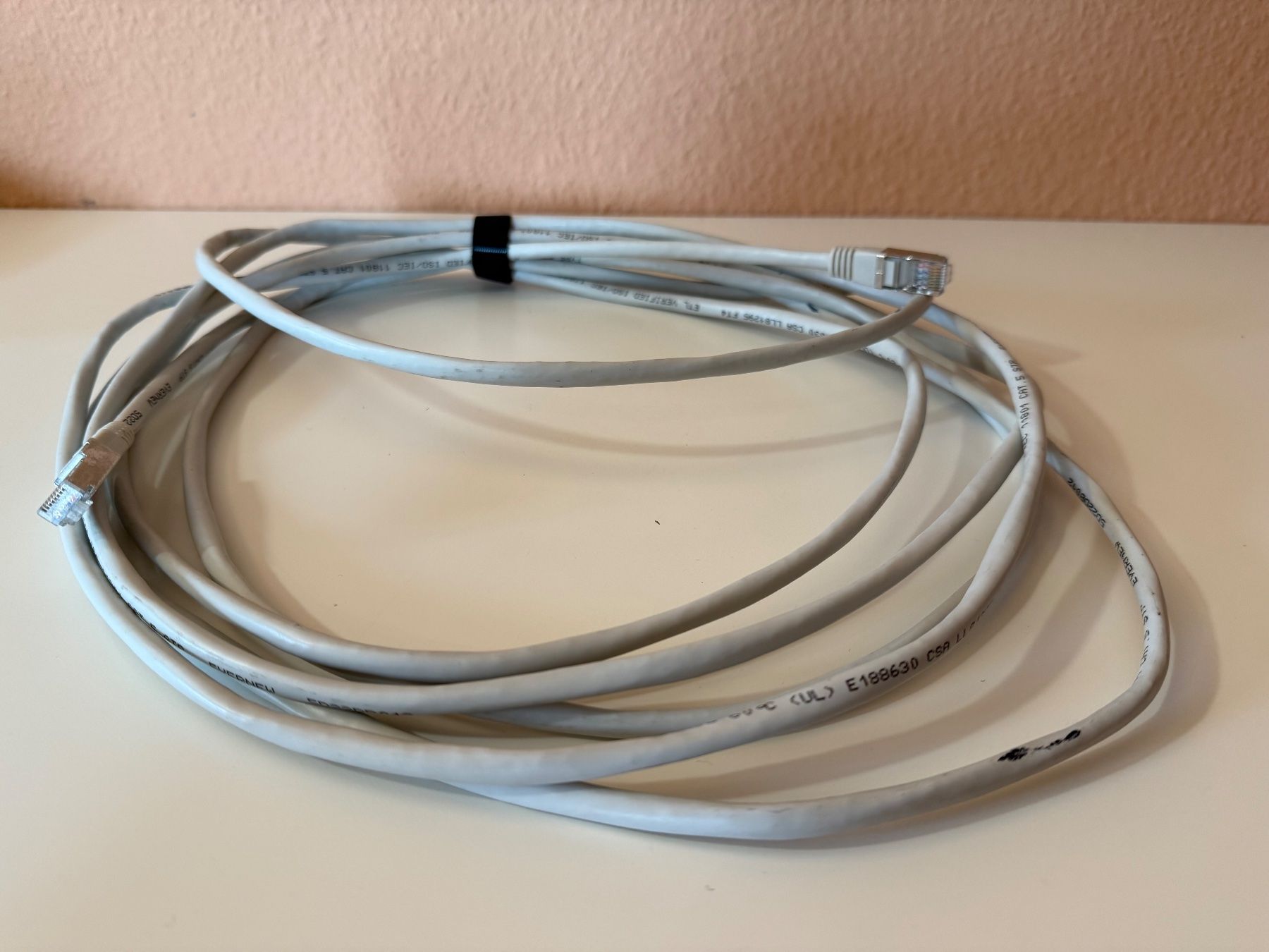 Kabel: Ethernet-Kabel Cat 5 STP 4 Meter 24AWG – Gebraucht aus Langenthal von jannikand