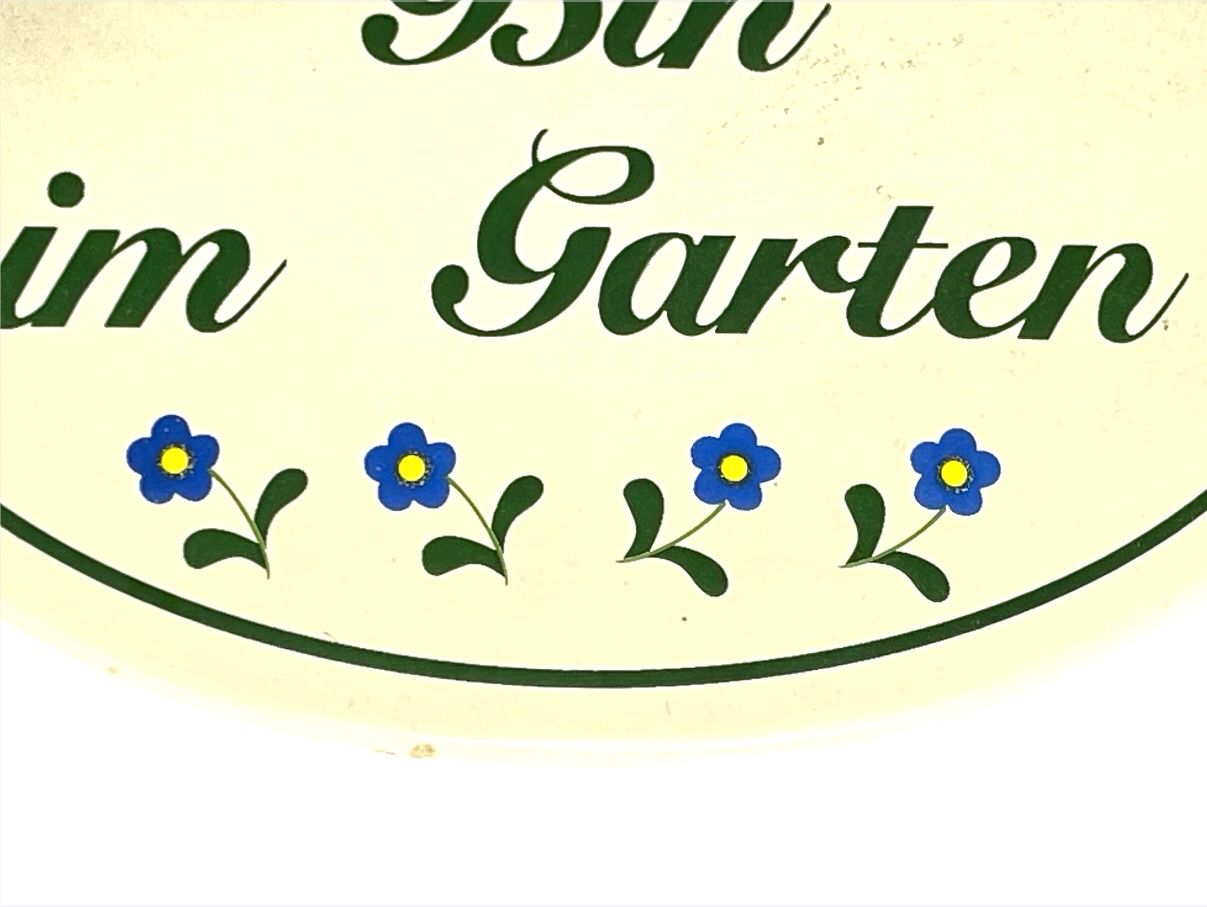 Insegne: Emaile Gartenschild "Bin im Garten" oval Creme mit Blumen – Usato da Luzern venduto da woti-shop 5