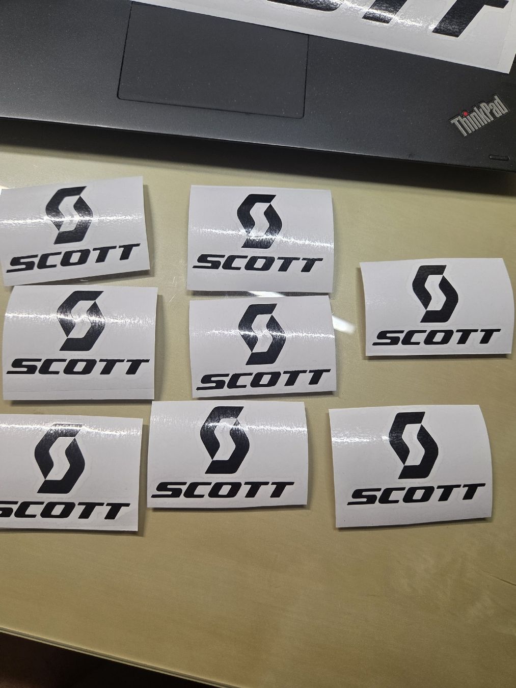 Sticker: 1x.  SCOTT-Aufkleber – Nuovo (secondo la descrizione) da Laupen BE venduto da Filfernandes