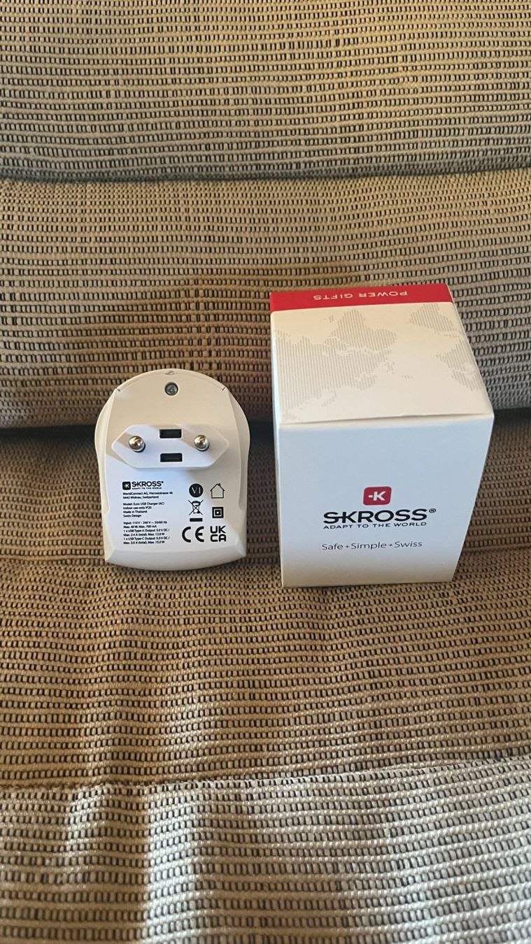 SKROSS Caricabatterie: NEU - Skross Magsafe Ladegerät + USB Stecker - Weiss – Nuovo e nell'imballaggio originale da La Punt Chamues-ch venduto da kjw_2yn5 3