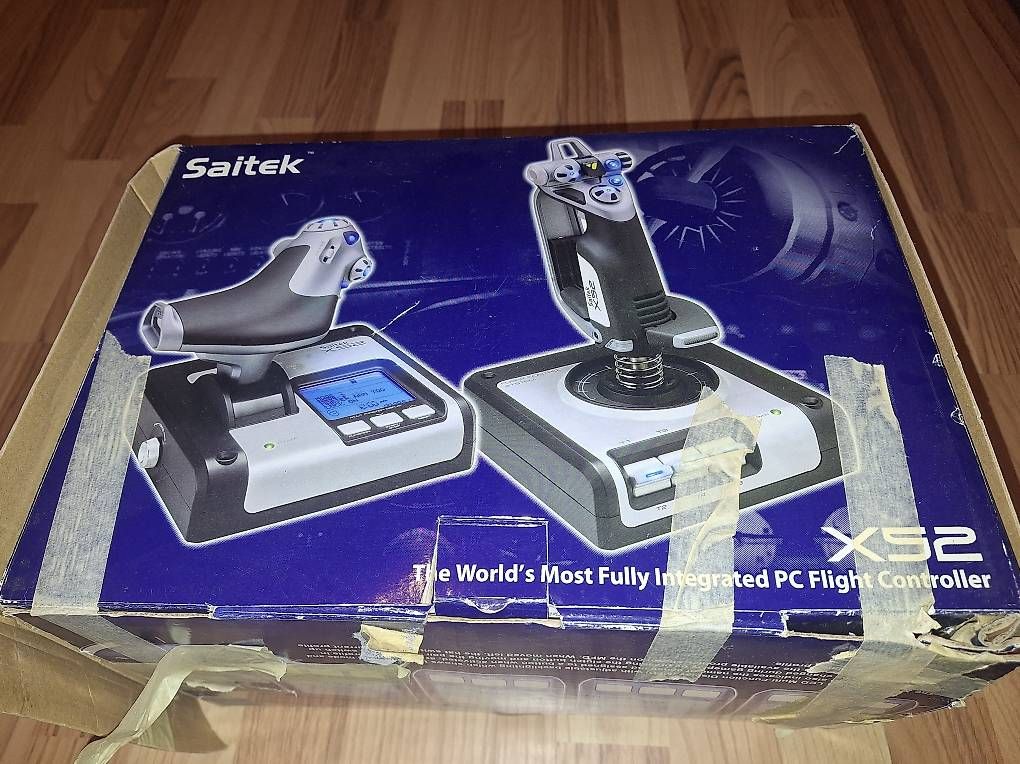 Controller: Joystick Saitek X52 – Nuovo e nell'imballaggio originale da Montet (Broye) venduto da lab_2t8m 2