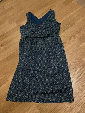 Sommerkleid mit Muster, Grösse M, perfekt für den Sommer!