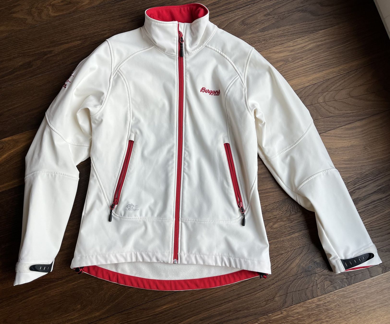 Bergans Giacche: Softshell Jacke Bergans  Gr. S – Usato da Affoltern am Albis venduto da Blackrhythm